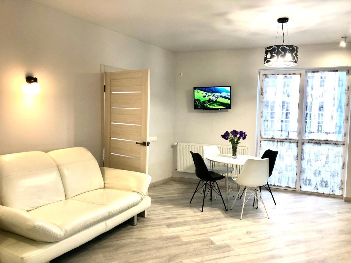 Osapart Ideal Apartment In The Complex Great Britain Lviv Kültér fotó