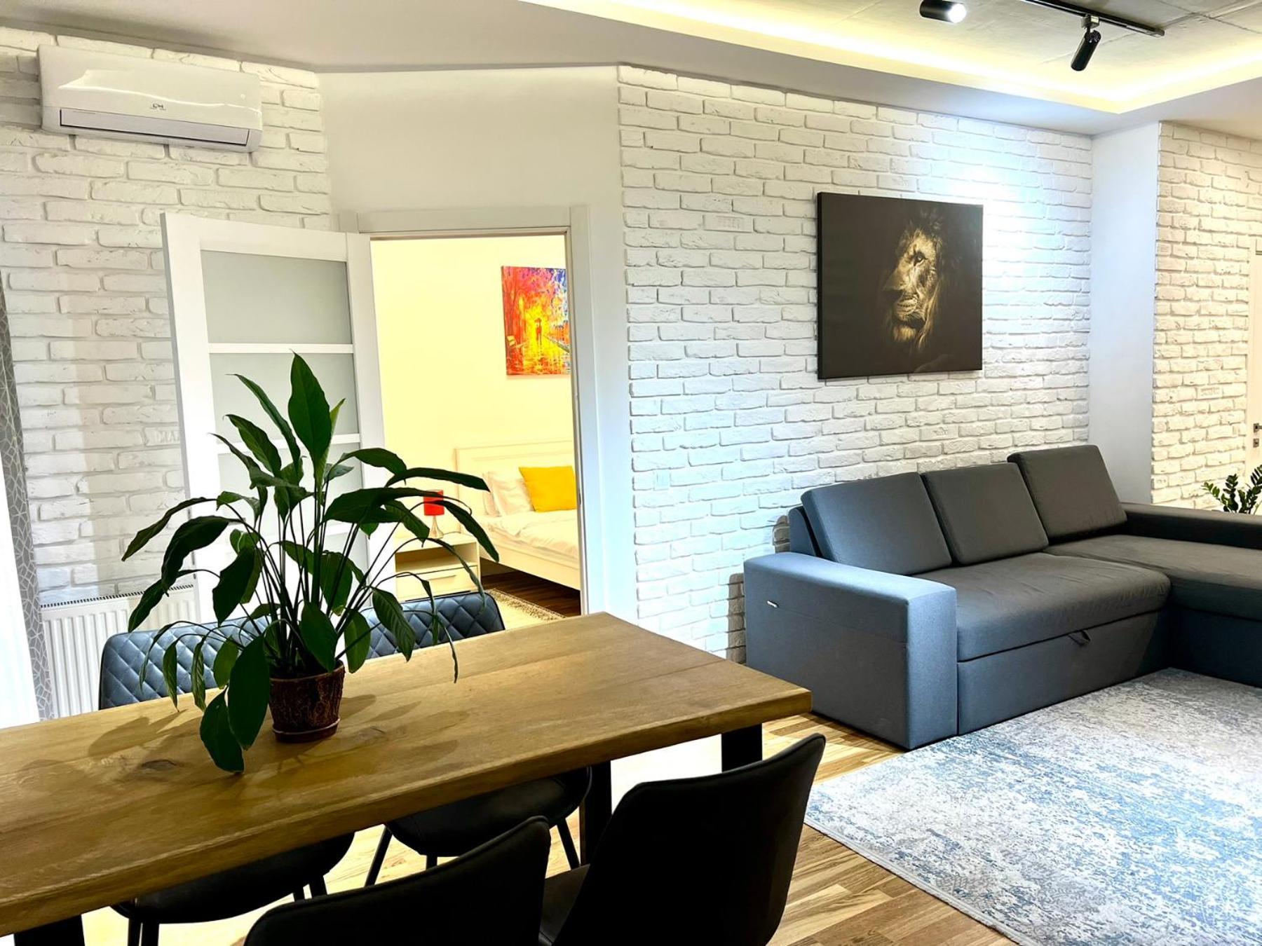Osapart Ideal Apartment In The Complex Great Britain Lviv Kültér fotó